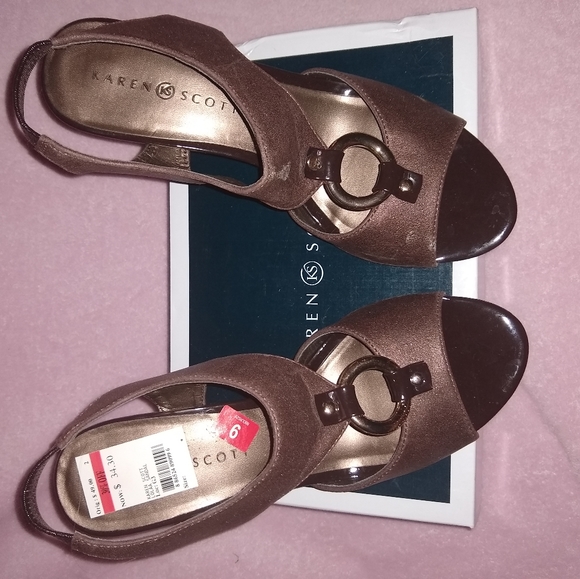 NWT Karen Scott women's sandals size 9 - Picture 6 of 7
